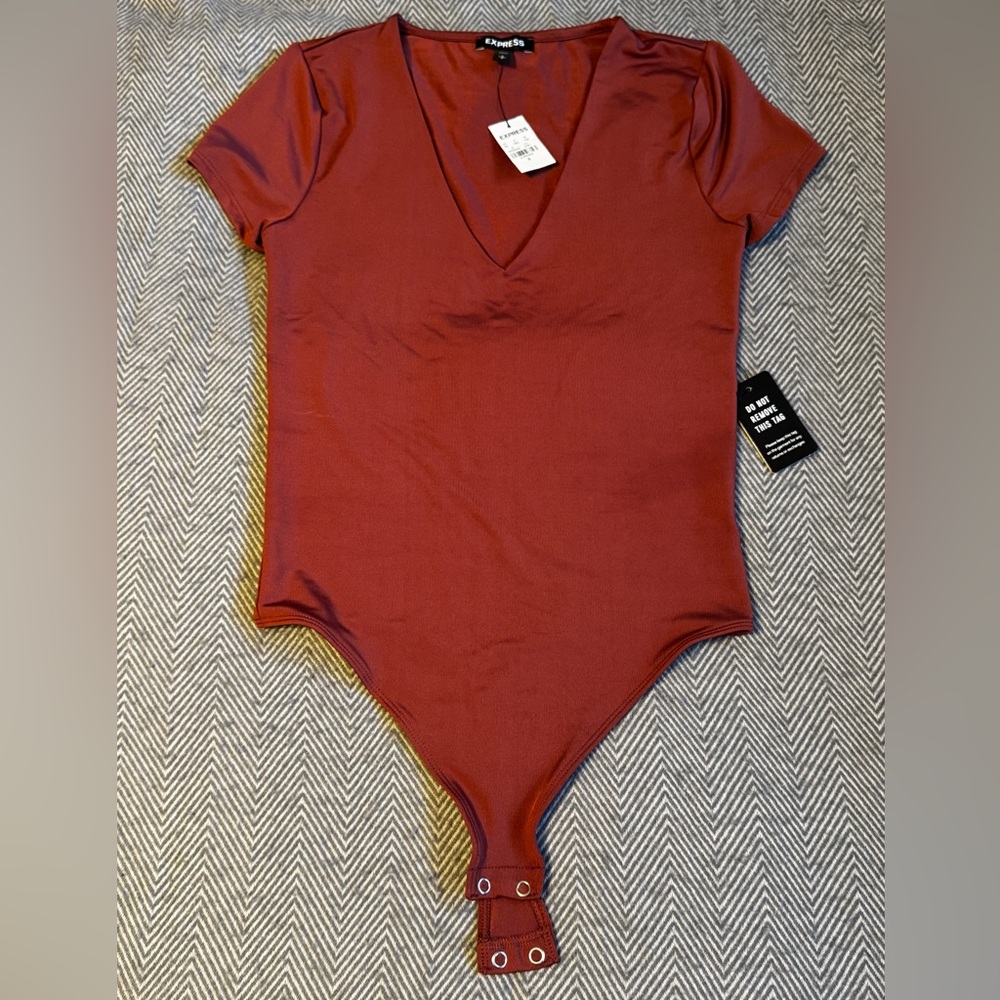 Express V-Neck Bodysuit NWT - Rust Red
